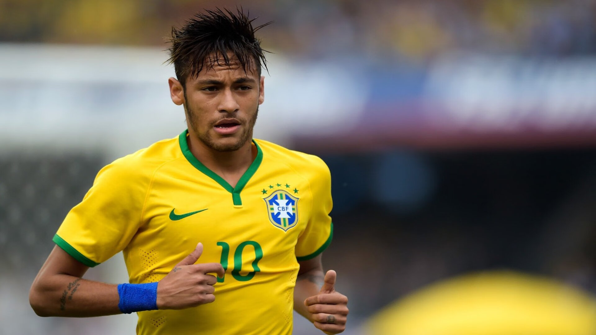 训练基地设置心理辅导环节提升青少年球员抗压与自信能力，对青少年运动员进行心理训练的注意事项